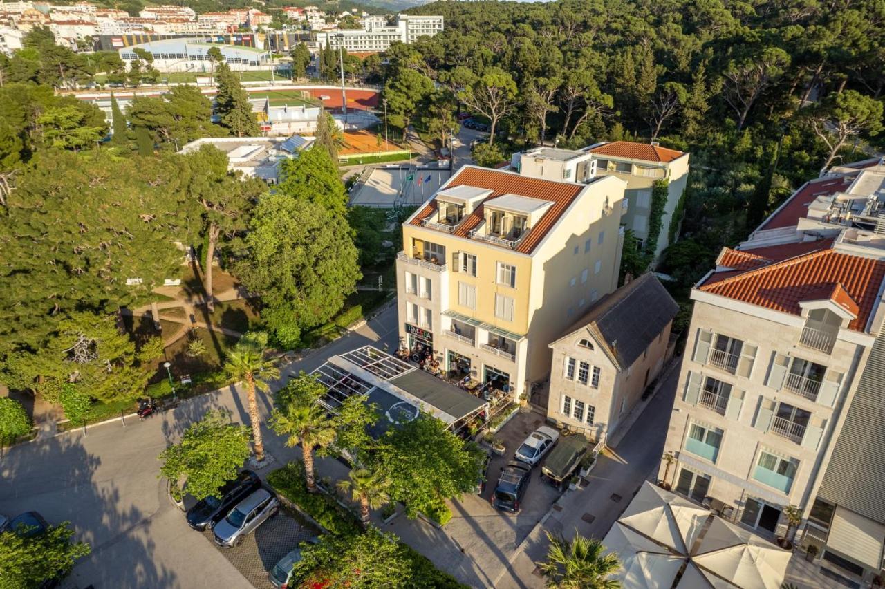 Apartel Park Osejava Макарська Екстер'єр фото